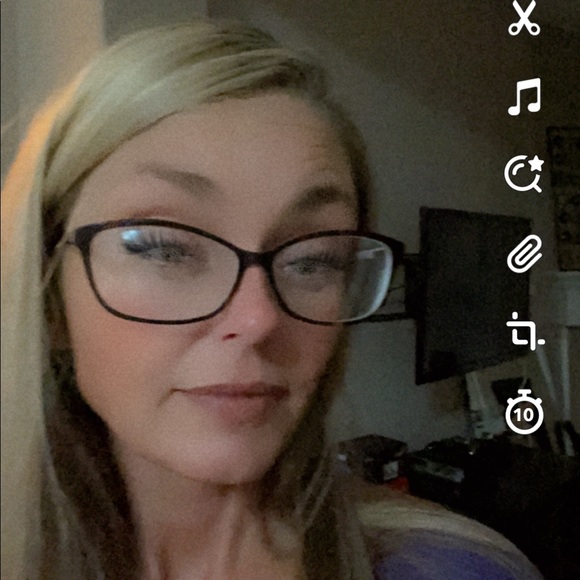 Meet your Posher, Ti - Picture 16 of 17